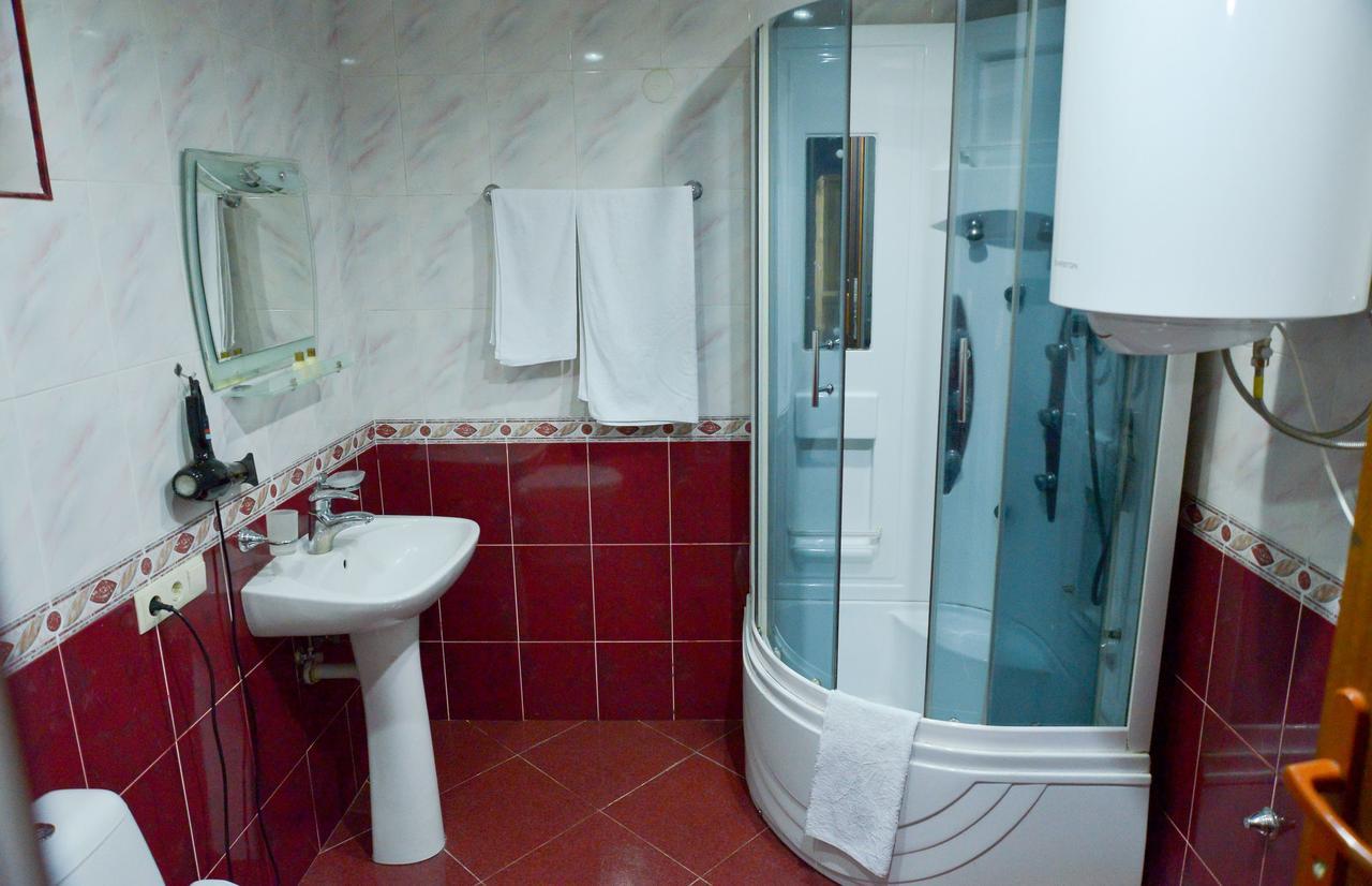 Hotel Old Town Kutaisi Bagian luar foto